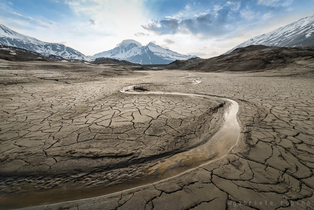 Moncenisio, dove terra e cielo si fondono insieme - 12.05.16 - #fotodelgiorno di Gabriele Rubino